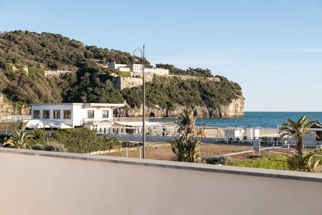 Oneweek And Holiday home *