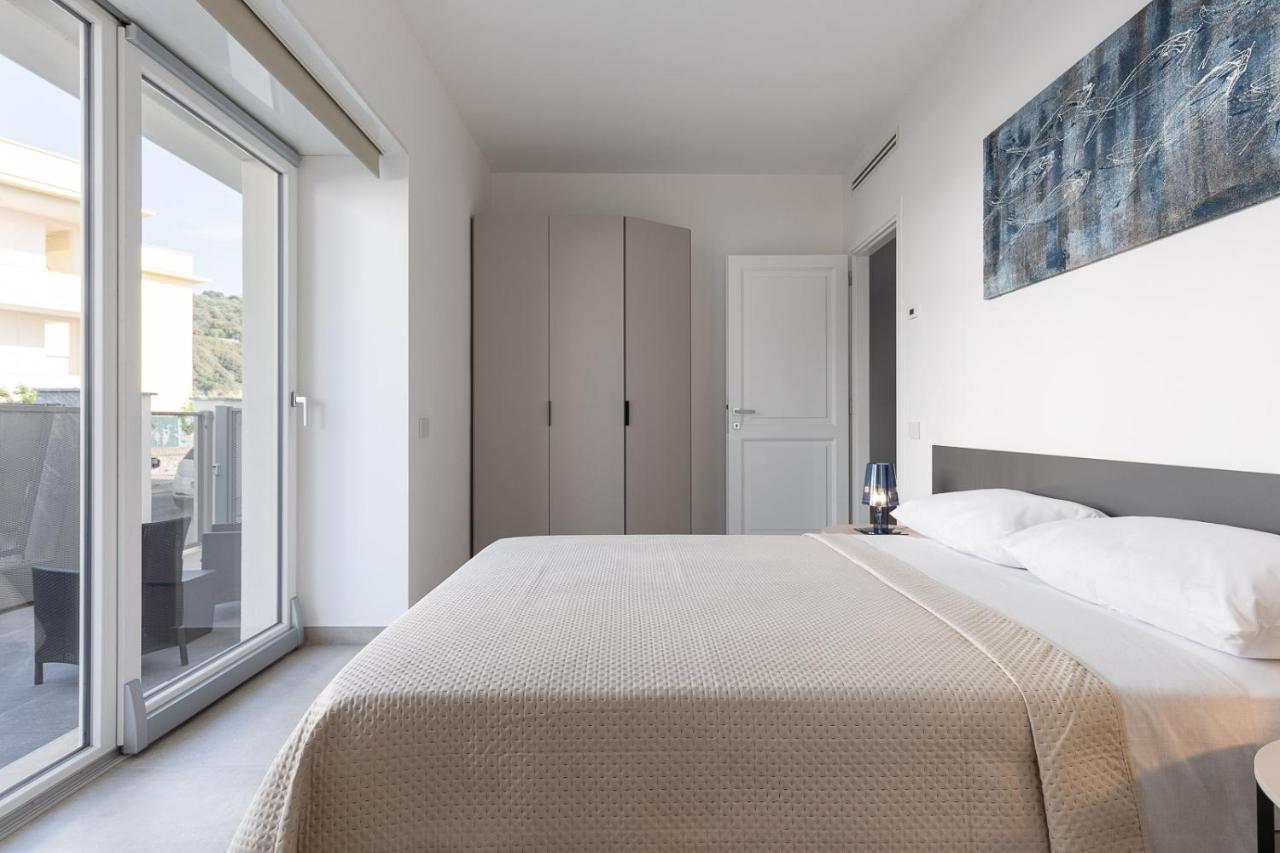 Oneweek And Ferienhaus Geata